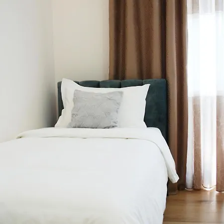 Apartment Lindi's 8/4 Tirana