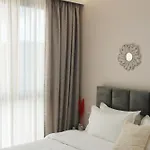 Apartament Lindi's 8/4 *