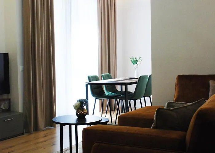 Apartament Lindi's 8/4 Tirana