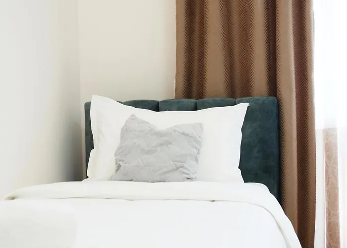 Lindi's 8/4 Apartament *