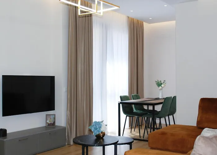 Apartament Lindi's 8/4 Tirana